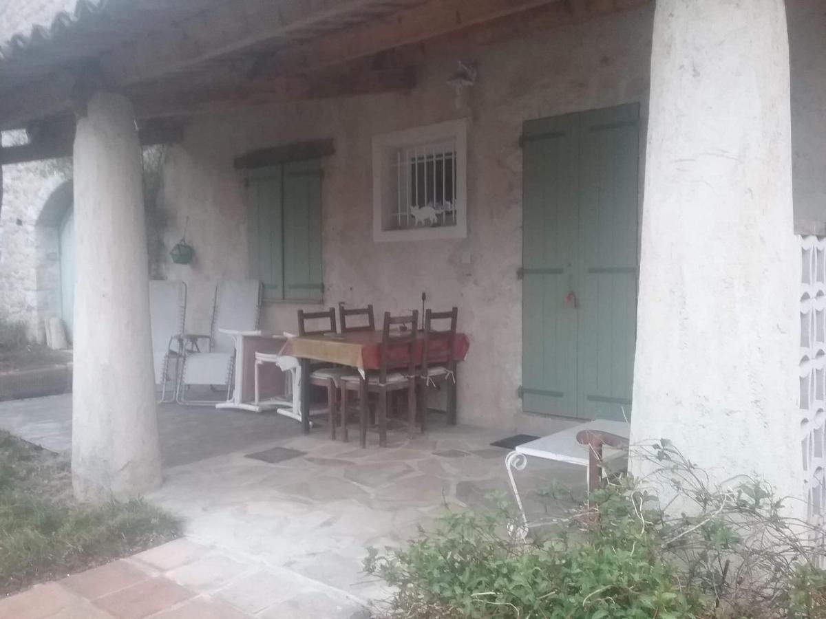 Studio massacan Entrevaux Exterior foto